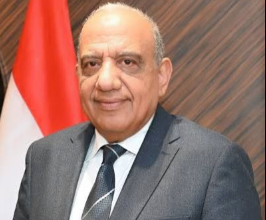 الدكتور محمود عصمت، وزير الكهرباء والطاقة المتجددة،