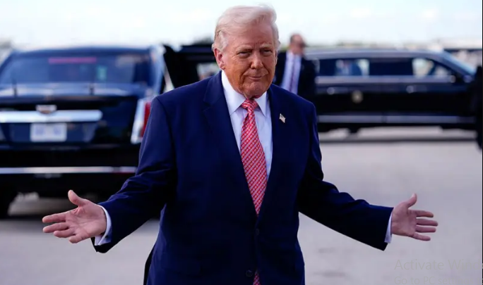 الرئيس الأمريكي دونالد ترامب