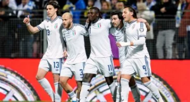 وزير رياضة إيطاليا ، كأس العالم  ،إيران  ، منتخب إيطاليا